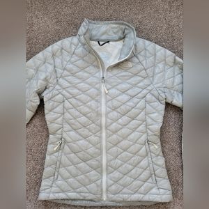 The North Face Women's Thermoball Puffer Full Zip Jacket